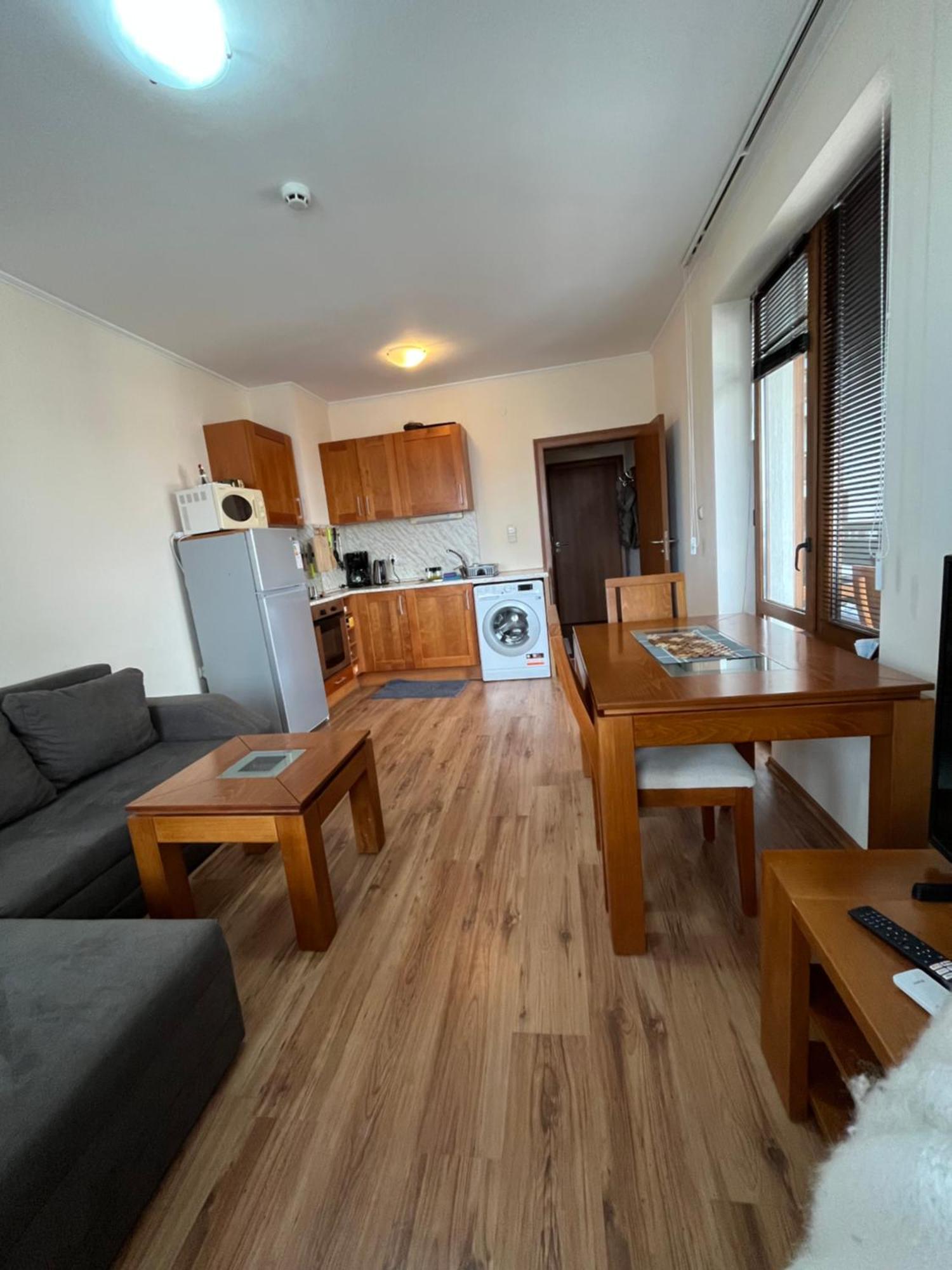 Ski Zone At Gondola, Warm And Cosy, Wifi, Ac, Netflix, Perfect One Bedroom Appartment, Beautiful View Bansko Buitenkant foto